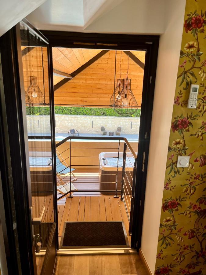 Cave Auger La Maison D'Hotes Restigne ภายนอก รูปภาพ
