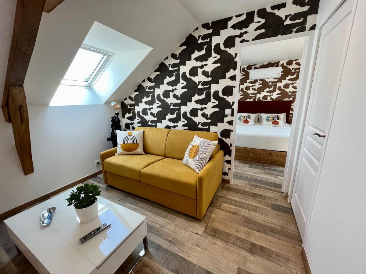 Cave Auger La Maison D'Hotes Restigne ภายนอก รูปภาพ
